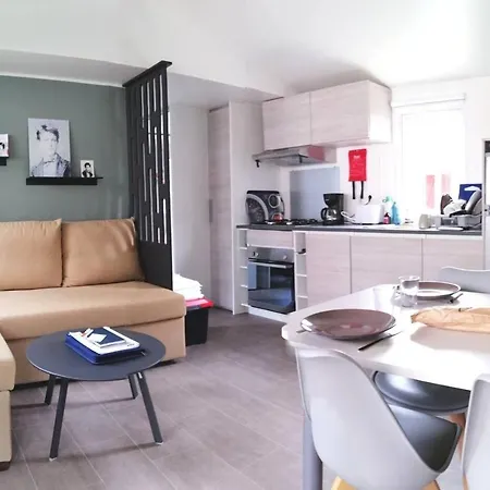 Mobil Le Rimbaud - 4/6 Pers - 2 Ch - 2 Sdb Campsite Saint-Jean-de-Monts