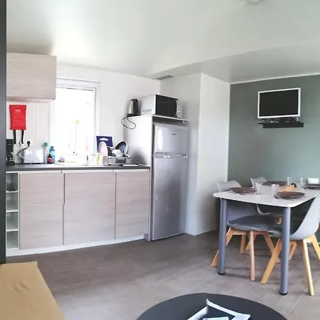 Mobil Le Rimbaud - 4/6 Pers - 2 Ch - 2 Sdb Campsite