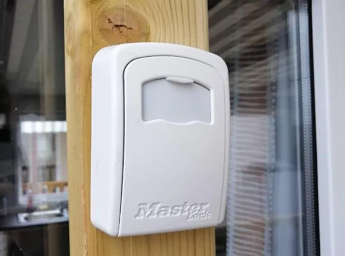 Kemping Mobil Le Rimbaud - 4/6 Pers - 2 Ch - 2 Sdb *