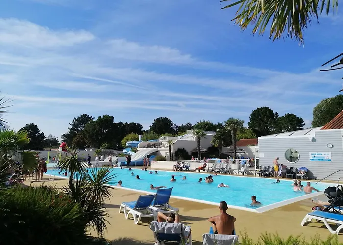 Kemping Mobil Le Rimbaud - 4/6 Pers - 2 Ch - 2 Sdb *